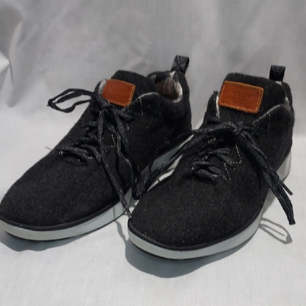 Pendleton Wool Blend Mens Sneakers Vibram Slip‎ Resistant US Size 8.5